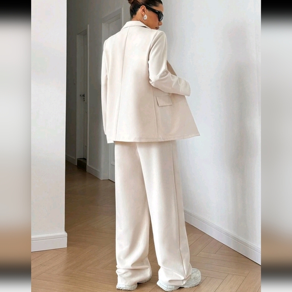 Women's Solid Color Notched Collar Long Sleeve Blazer Jacket, Vest - Picture 2 of 6